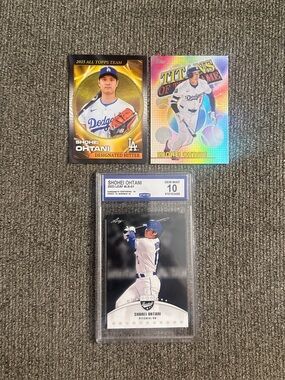 Dodgers Shohei Ohtani Lot (3)